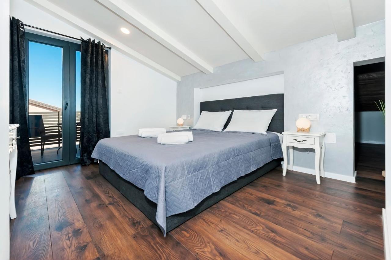 Deluxe Apartments A&A - 2 Rovinj Exterior photo